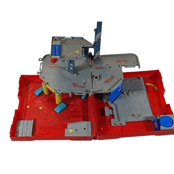 Matchbox Toys Matchbox J476 Fold Go Pop Up Playset 24hr Xtreme